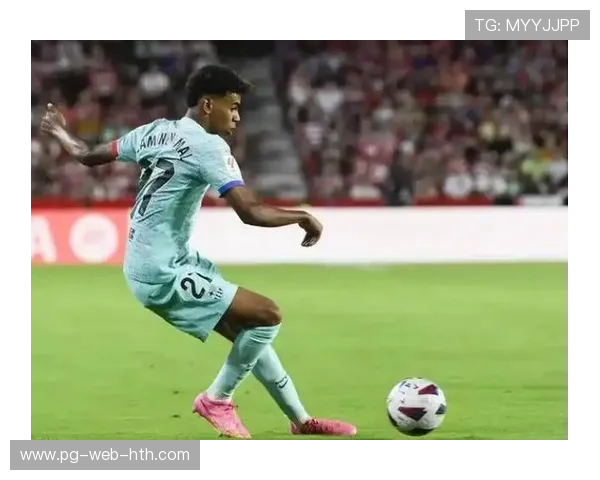 德转列中锋身价榜：哈兰德1.8亿欧居首，姆巴佩第二，德转球队身价